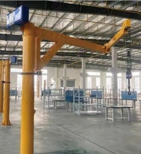 Электрический манипулятор на колонне в Москве